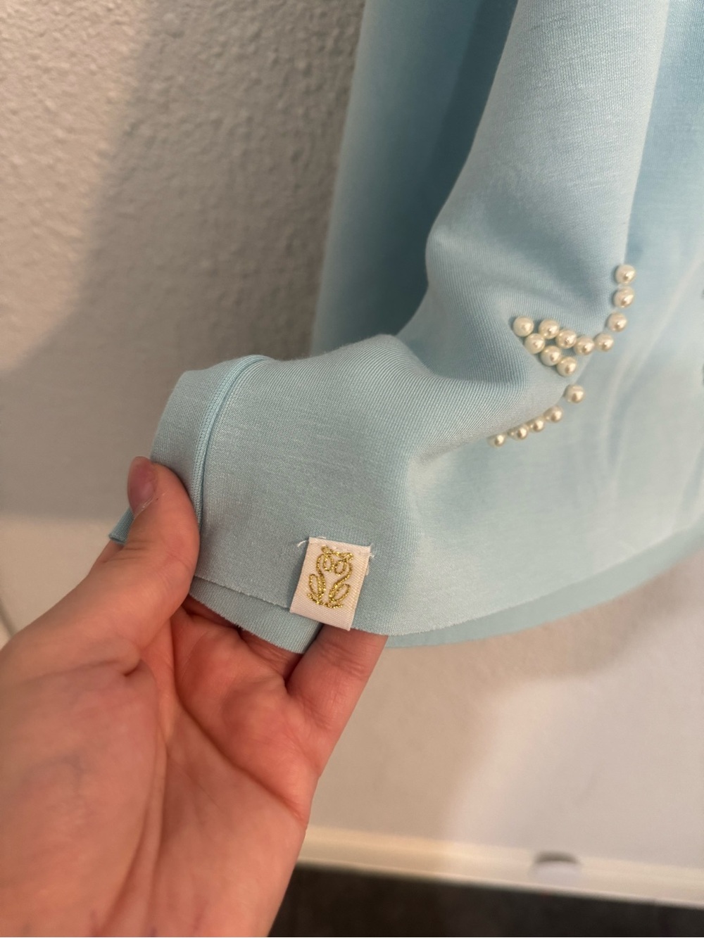 Simply Southern Light Blue Pearl Star Cropped Sweatshirt - Picture 3 of 6